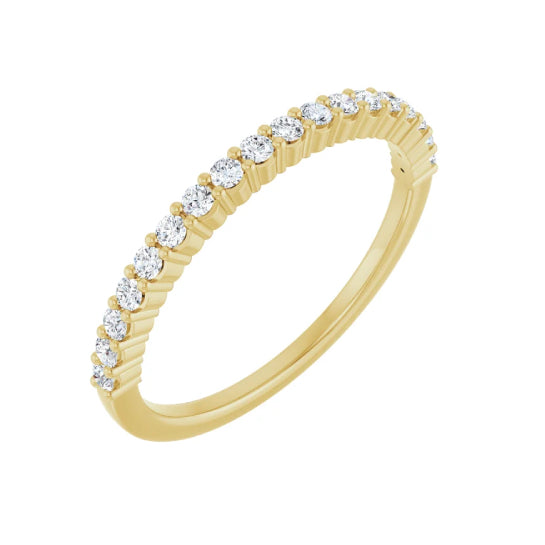 1/4 ctw shared-prong round brilliant cut diamond band in 14K yellow gold, 1.5 mm width, angle view