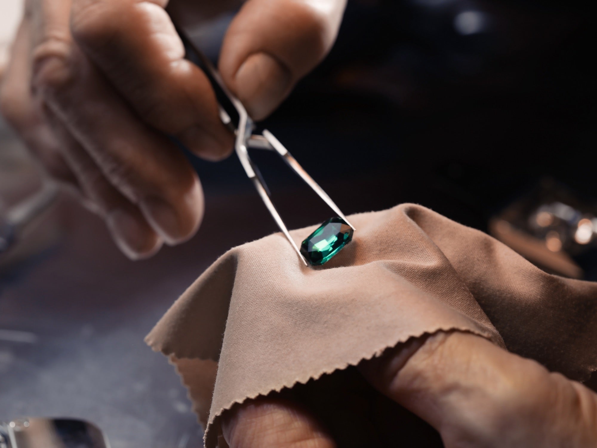 Gemstone inspection for consignment at Lu’Ro Jewelers