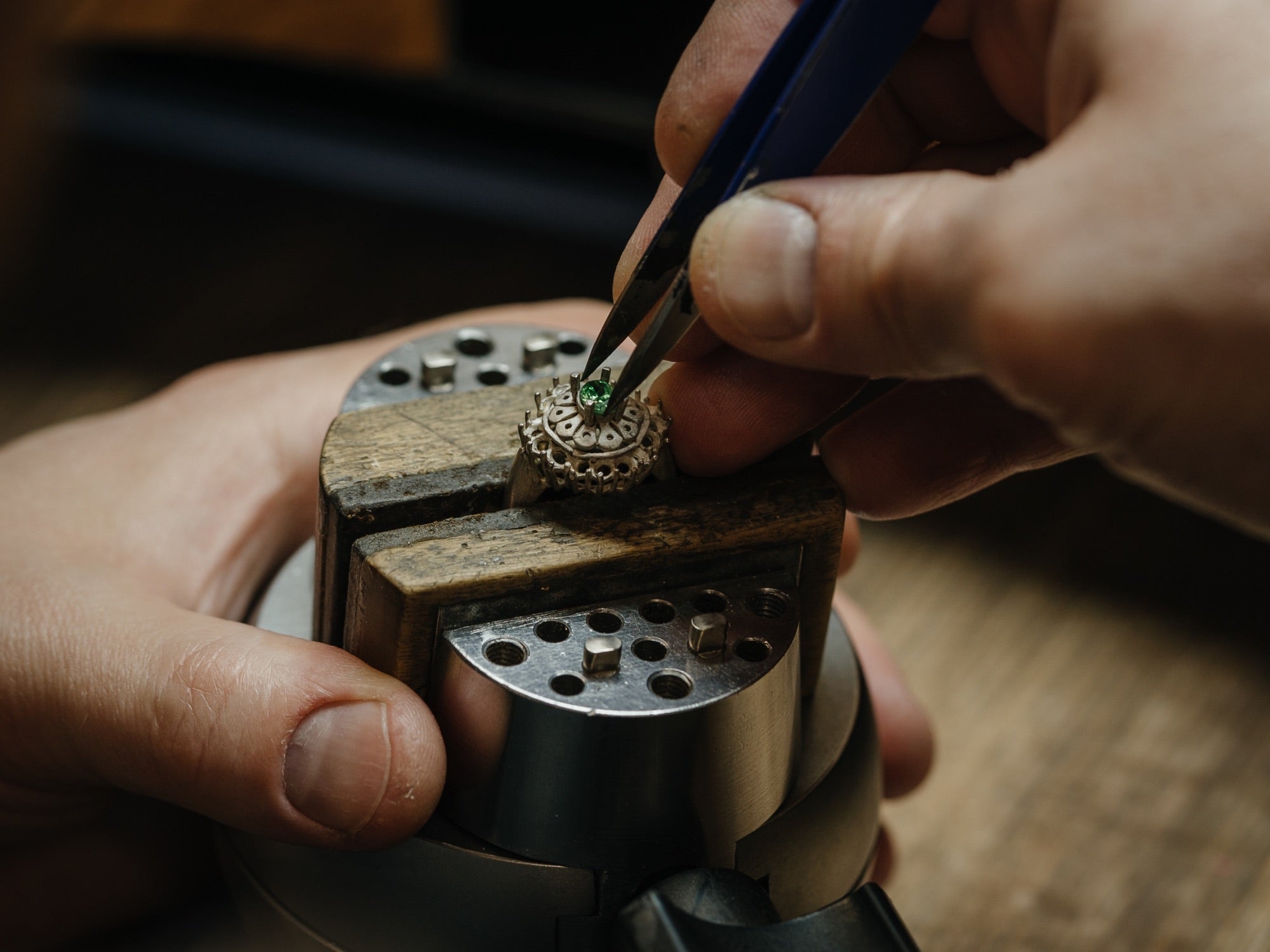 Start your custom jewelry journey at Lu’Ro Jewelers