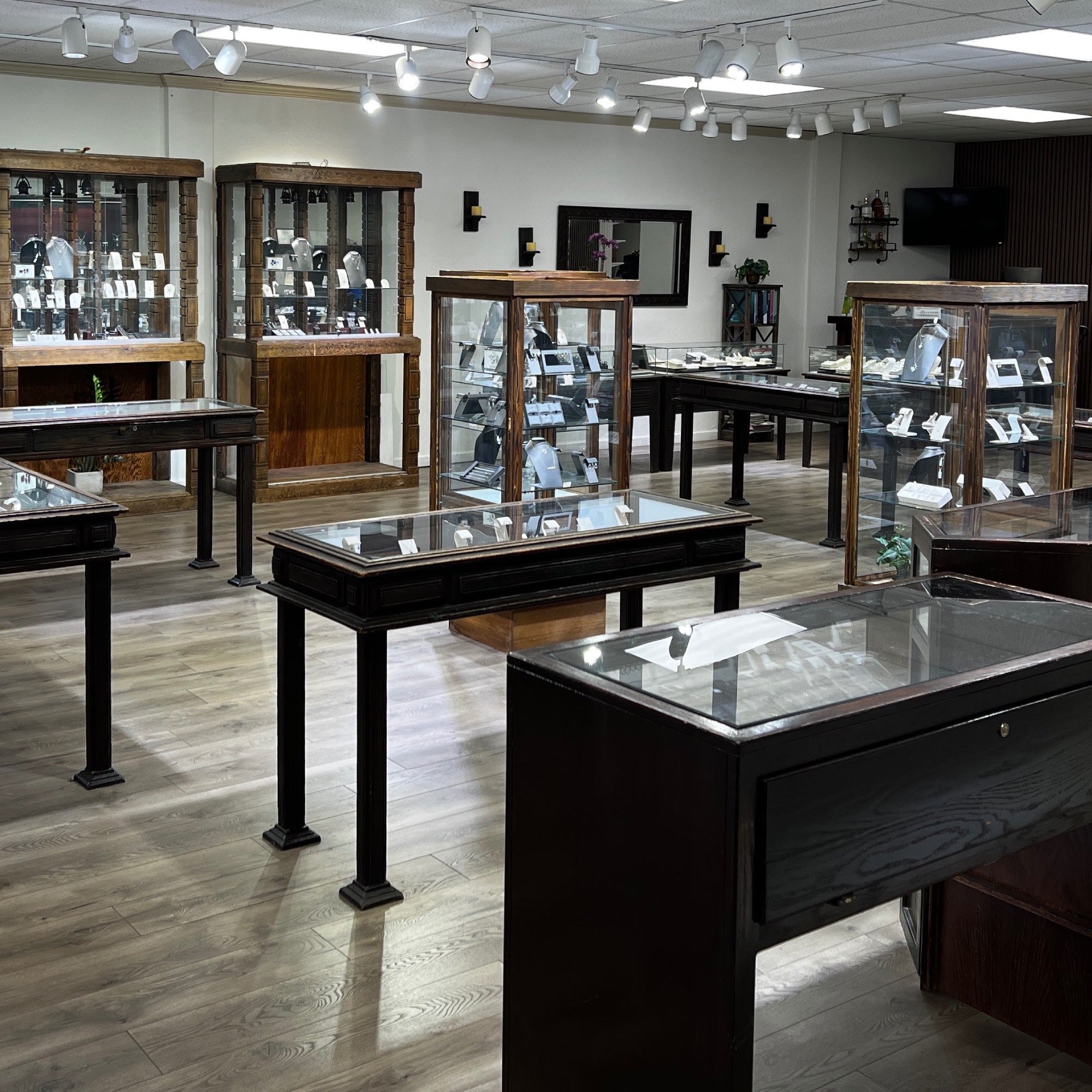 Jewelry showroom interior with display cases at Lu’Ro Jewelers